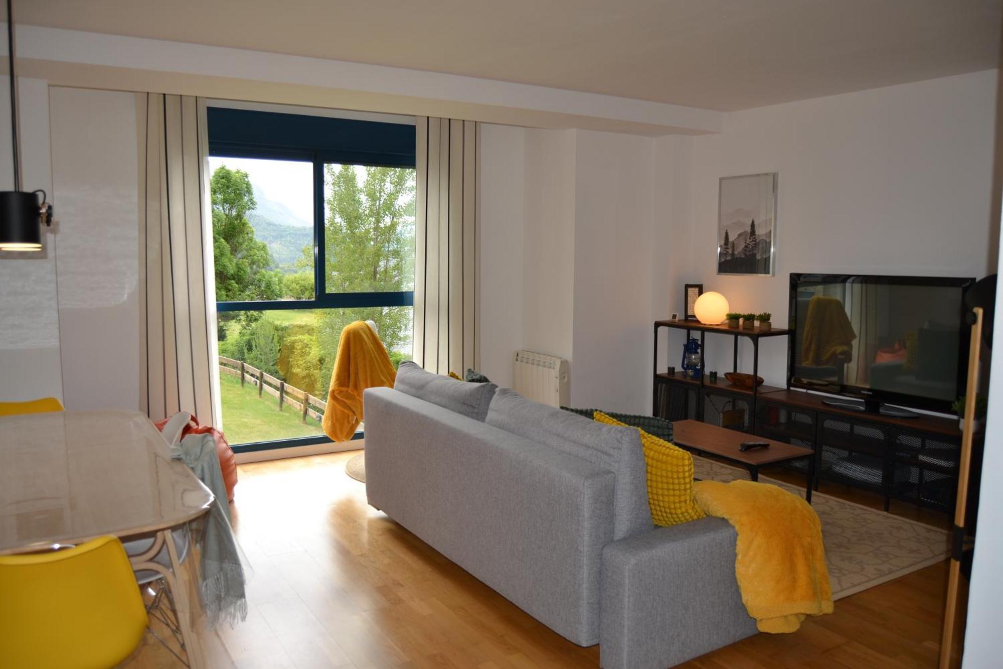 Ventanal De Saras Petfriendly Garaje Trastero Y Chimenea - Arafita Apartamentos Panticosa Buitenkant foto